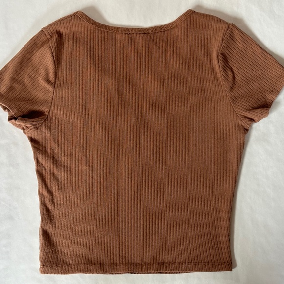 Medium Brown Ribbed Crop Top - Picture 2 of 4
